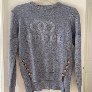 Women Sweater grey in like new condition